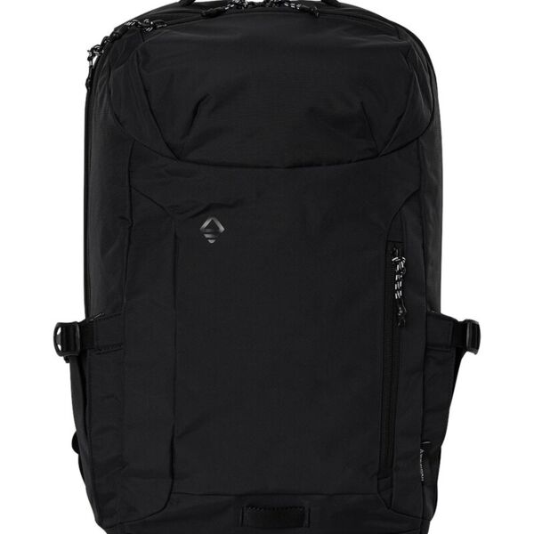 25L Daytripper Backpack Thumbnail